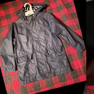 Gap Raincoat. Boys size 5.